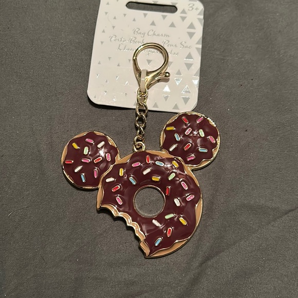Disney Accessories - Disney Keychain